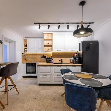 Five Stars Apartment Temesvár Kültér fotó